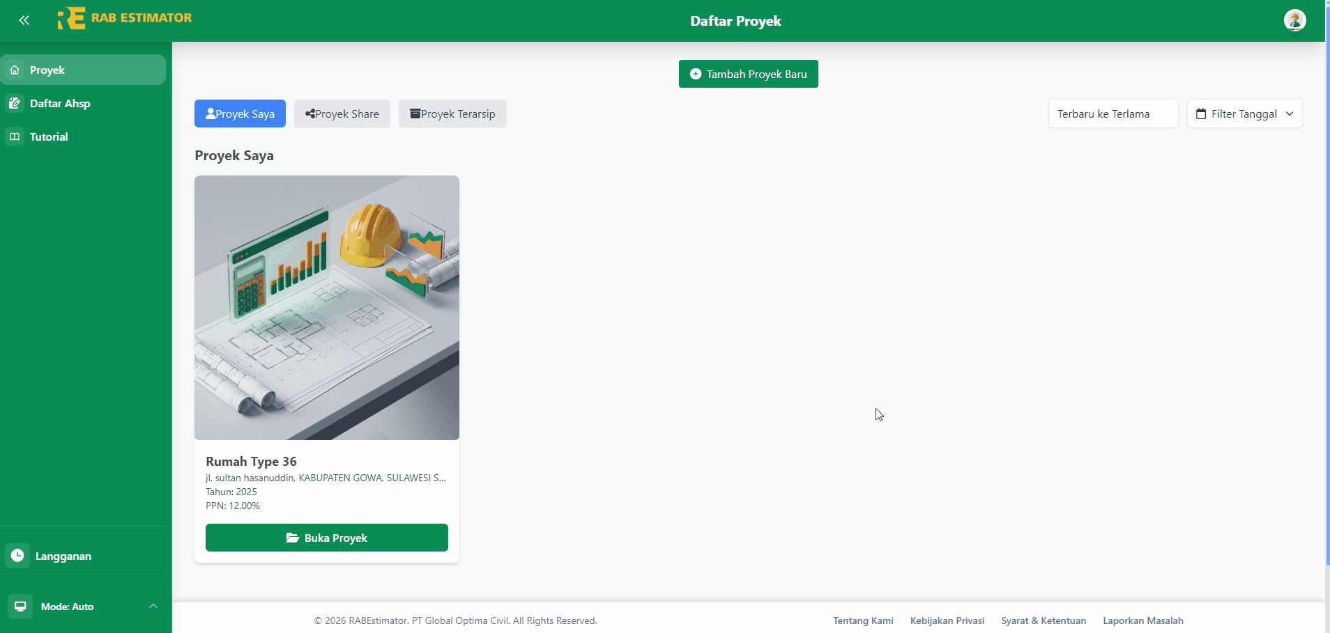 Animasi mengarahkan kursor ke kartu proyek untuk menampilkan menu